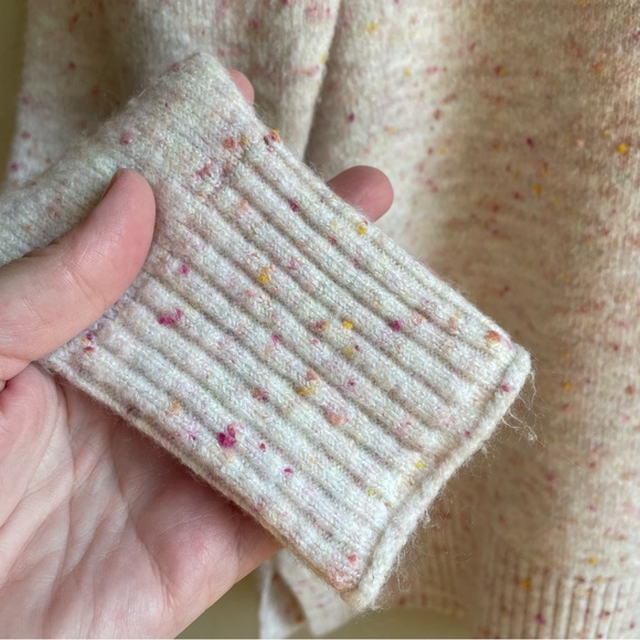 Ann Taylor LOFT 'Sweater Weather' Embroidered Motif Graphic Sweater XS - Picture 5 of 11